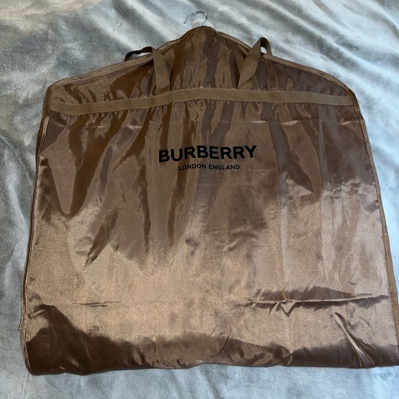 Burberry Medium Jacket - Picture 11 of 15